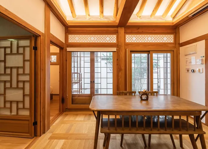 Luxury Hanok Dain-dang Villa